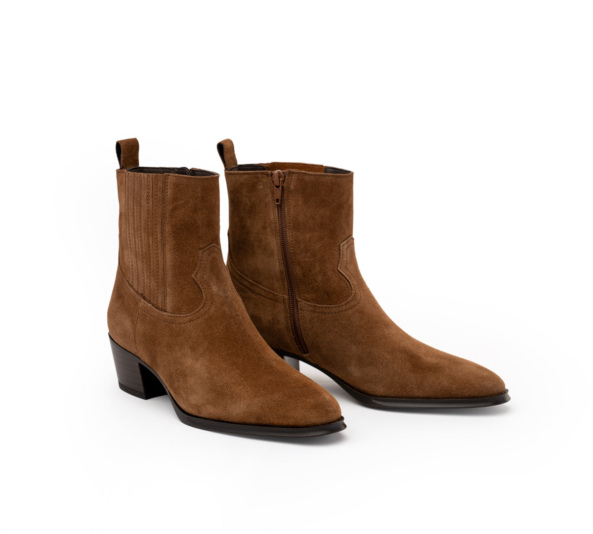 Botín Gales ante castaña