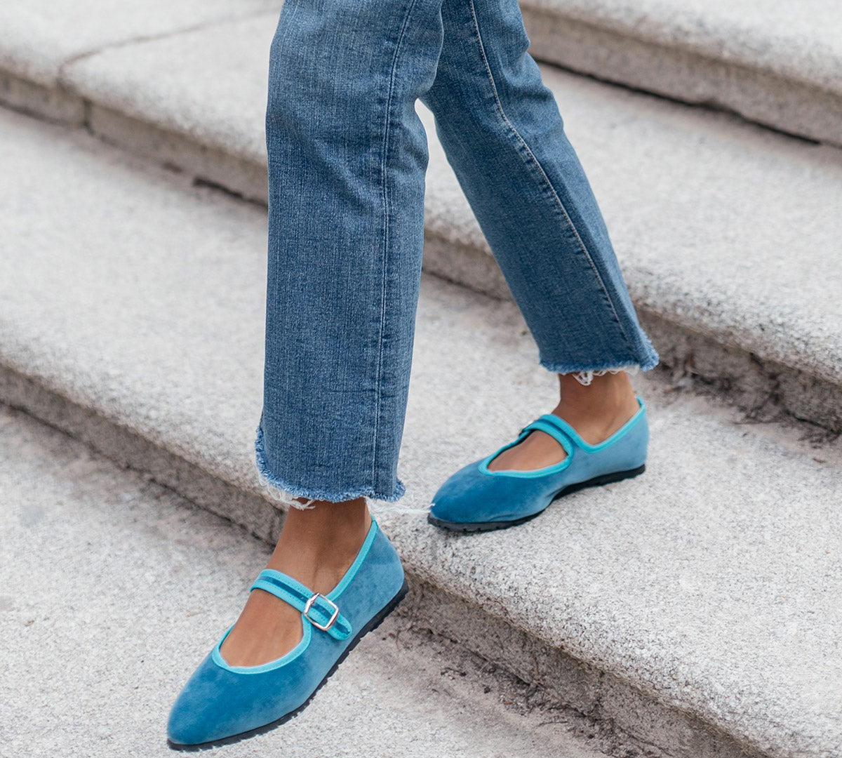 Merceditas Berta terciopelo Azul
