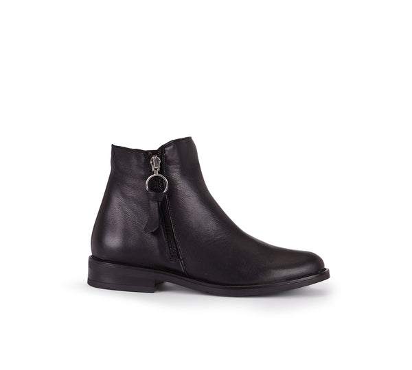 Black Leather Cottage Ankle Boot