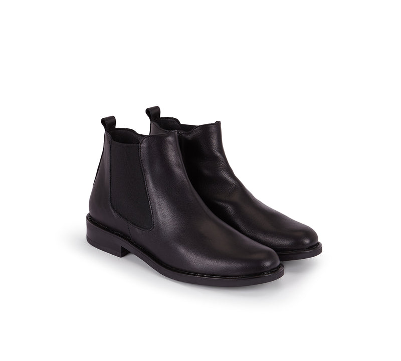 Sierra Black leather Ankle boot