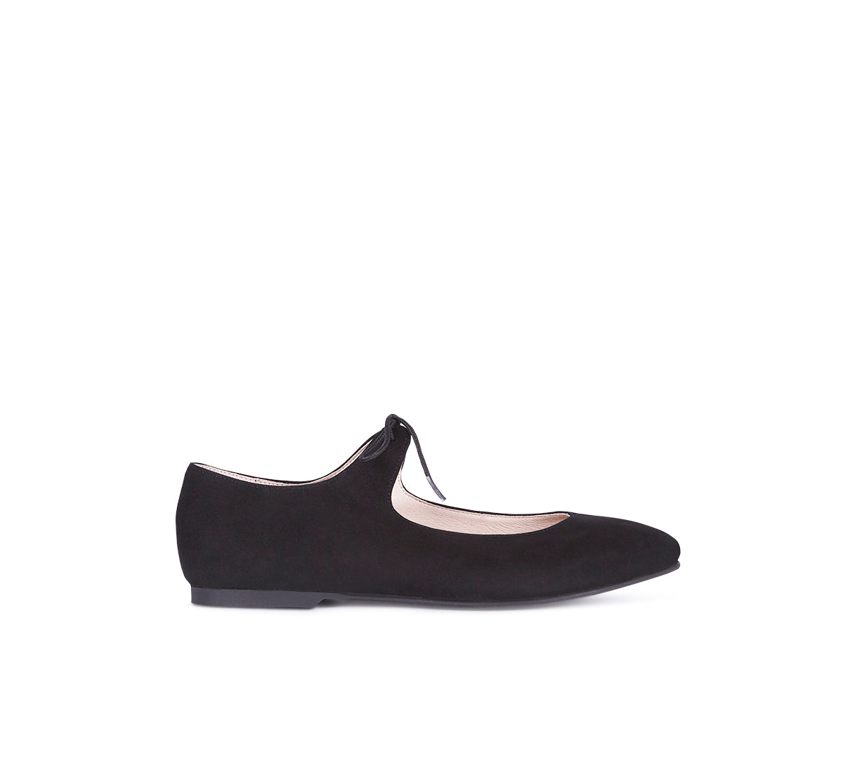 Merceditas Bow ante Negro